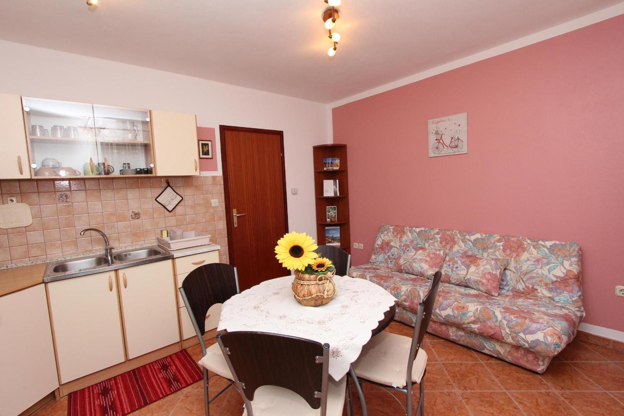 Rooms And Apartment Sanja Rovigno Esterno foto